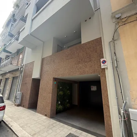 Calefati P9 Modern Design In Center Apartament Bari